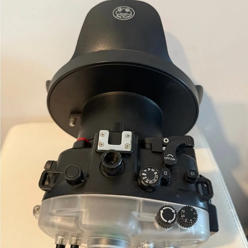 Seafrog Sony A75lll 40M/130FT Underwater Camera housing
